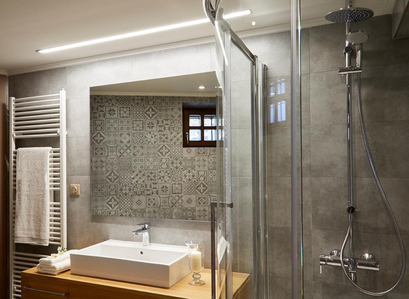 Mountrace Suites & Spa Monodendri Zimmer foto